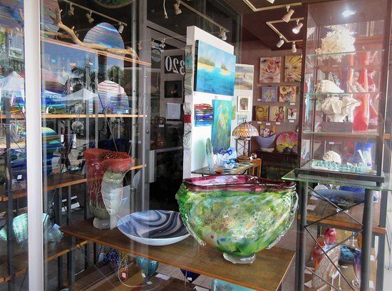 Vincent William Gallery